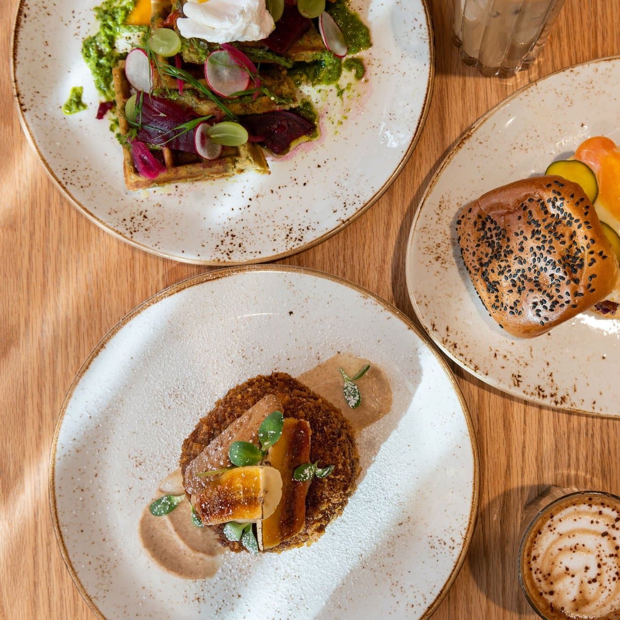 Brunch-dishes-at-Ruex-restaurant-and-Bar-in-Surrey-BC-Ian-Harland-DSC3171__FocusFillMaxWyItMC4yNyIsIjAuMjMiLDE5MjAsMTkyMF0-1.jpg