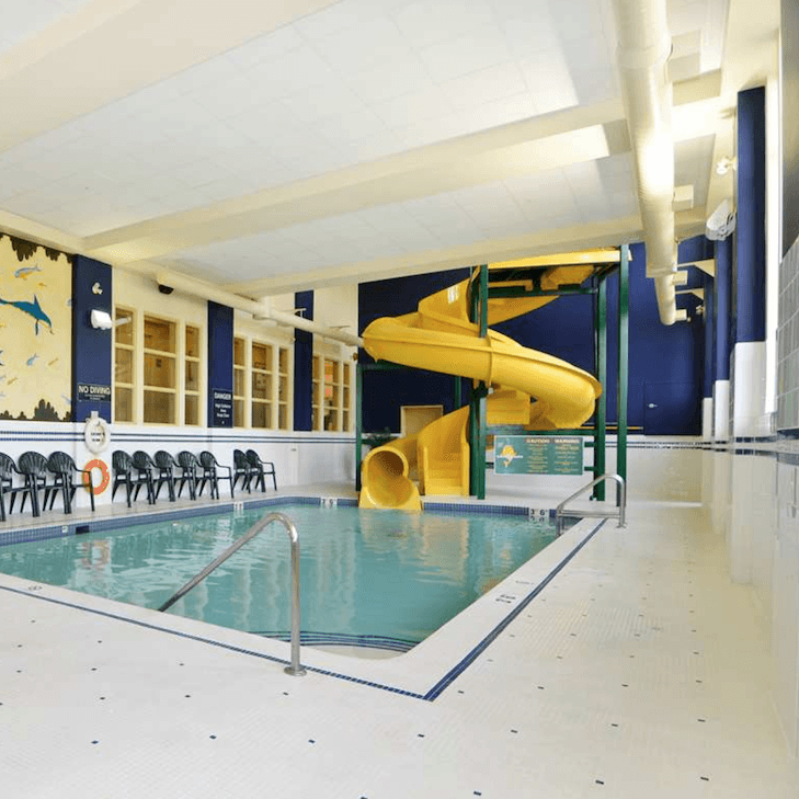 HamptonInn-Pool__FocusFillMaxWyIwLjM5IiwiMC4xNSIsMTAyNCwxMDI0XQ_QualityWzg1XQ.png