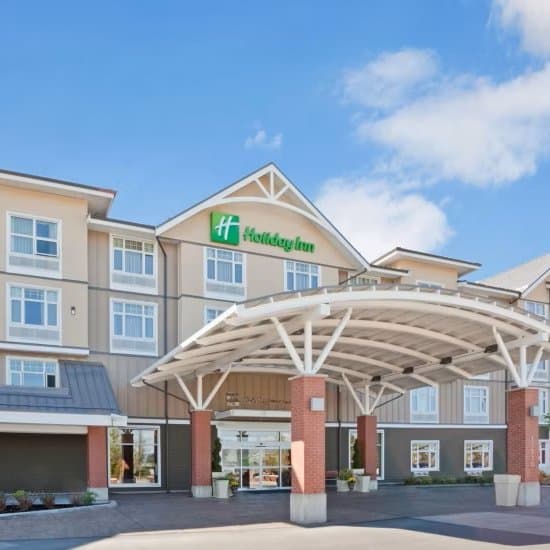 holiday-inn-hotel-and-suites-surrey__FocusFillMaxWyIwLjE0IiwiMC4xOSIsMTAyNCwxMDI0XQ_QualityWzg1XQ.jpg