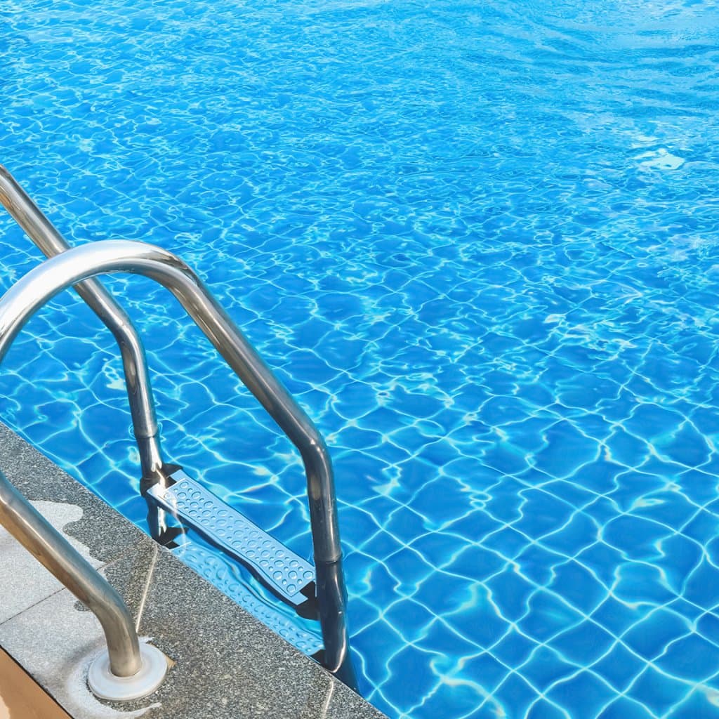 AdobeStock_227736962_pool__FocusFillMaxWyIwLjAwIiwiMC4wMCIsMTAyNCwxMDI0XQ_QualityWzg1XQ.jpg