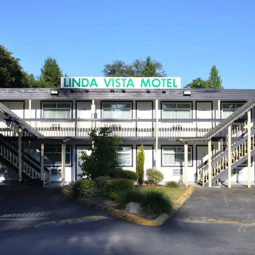 linda-vista-main-banner__FocusFillMaxWyIwLjAwIiwiMC4wMCIsMTAyNCwxMDI0XQ_QualityWzg1XQ.jpg